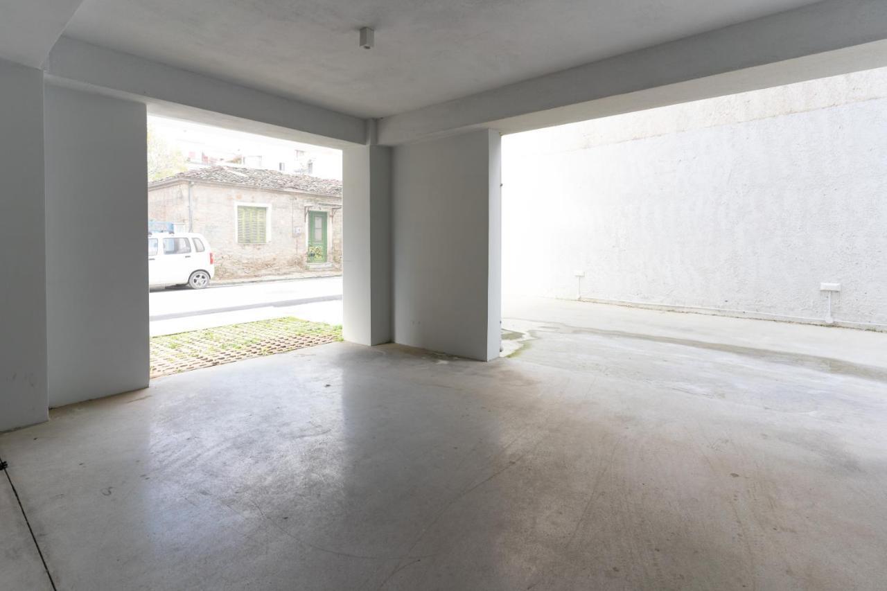 Olina'S Luxury Apartment Tríkala Zewnętrze zdjęcie